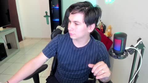 Snapshot of kevin873s chatting on 14, 1, 2025 Kevin online show from 14, 1, 2025