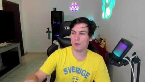 Snapshot of kevin873s chatting on 1, 3, 2025 Kevin online show from 1, 3, 2025