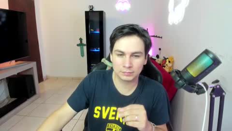 Snapshot of kevin873s chatting on 8, 3, 2025 Kevin online show from 8, 3, 2025