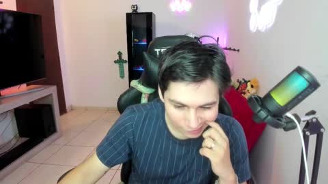 Snapshot of kevin873s chatting on 11, 3, 2025 Kevin online show from 11, 3, 2025