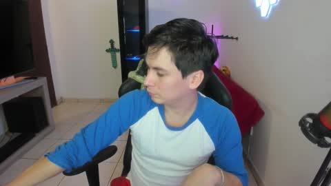 Snapshot of kevin873s chatting on 4, 11, 2025 Kevin online show from 4, 11, 2025