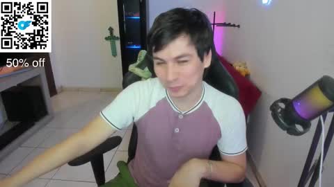 Snapshot of kevin873s chatting on 15, 12, 2025 Kevin online show from 15, 12, 2025