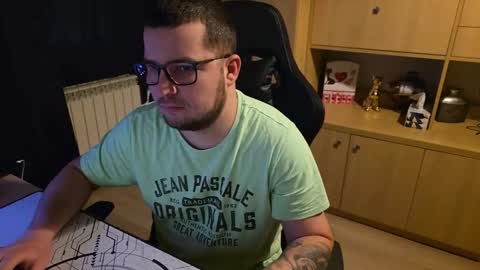 Kevinn online show from 9, 2, 2026