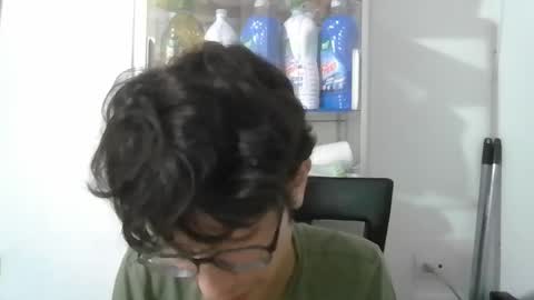 Snapshot of kevintdx chatting on 17, 9, 2025 kevintdx online show from 17, 9, 2025