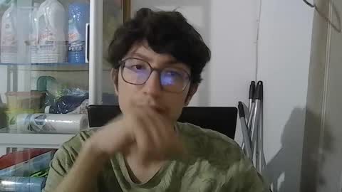 Snapshot of kevintdx chatting on 29, 9, 2025 kevintdx online show from 29, 9, 2025