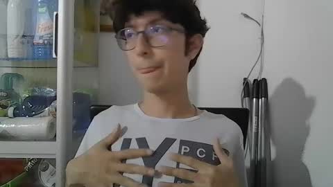 Snapshot of kevintdx chatting on 6, 10, 2025 kevintdx online show from 6, 10, 2025