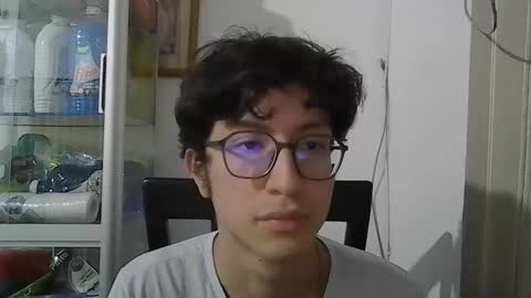 Snapshot of kevintdx chatting on 13, 10, 2025 kevintdx online show from 13, 10, 2025