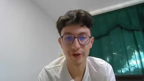 Snapshot of kevintdx chatting on 18, 10, 2025 kevintdx online show from 18, 10, 2025