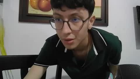 Snapshot of kevintdx chatting on 29, 10, 2025 kevintdx online show from 29, 10, 2025