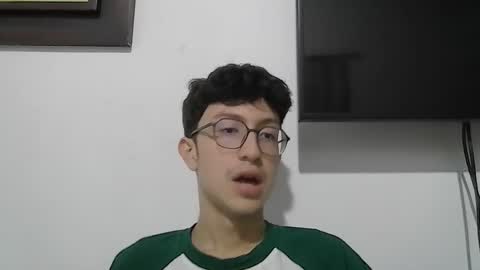 Snapshot of kevintdx chatting on 5, 11, 2025 kevintdx online show from 5, 11, 2025