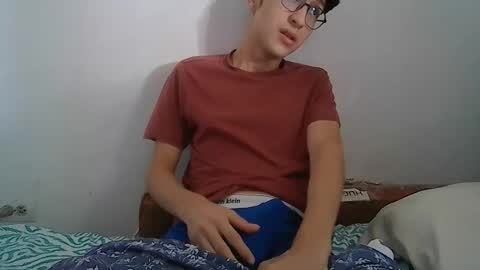 Snapshot of kevintdx chatting on 19, 11, 2025 kevintdx online show from 19, 11, 2025