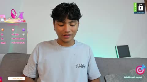 Snapshot of kevinxlvx chatting on 9, 10, 2025 kevin and ottis online show from 9, 10, 2025