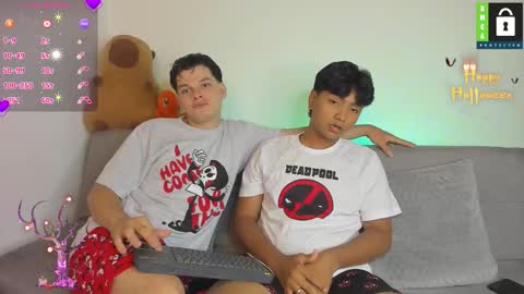 Snapshot of kevinxlvx chatting on 26, 10, 2025 kevin and ottis online show from 26, 10, 2025