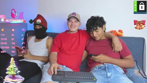 Snapshot of kevinxlvx chatting on 11, 11, 2025 kevin and ottis online show from 11, 11, 2025