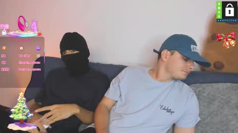 Snapshot of kevinxlvx chatting on 21, 11, 2025 kevin and ottis online show from 21, 11, 2025