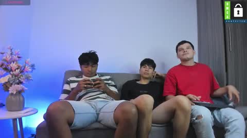 kevin and ottis online show from 8, 1, 2026