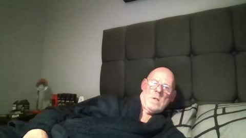 Snapshot of kevlooking4sez chatting on 28, 1, 2025 kevlooking4sez online show from 28, 1, 2025