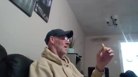 Snapshot of kevlooking4sez chatting on 22, 2, 2025 kevlooking4sez online show from 22, 2, 2025