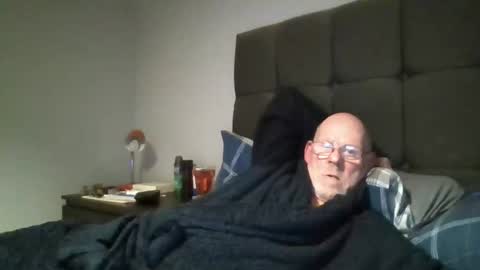 kevlooking4sez online show from 21, 3, 2026
