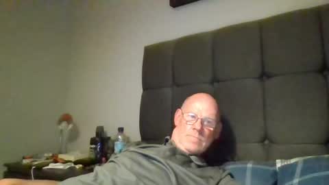 kevlooking4sez online show from 22, 6, 2026