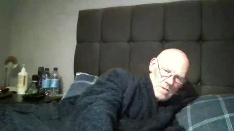 kevlooking4sez online show from 2, 7, 2026