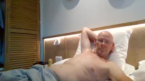 kevlooking4sez online show from 1, 8, 2026