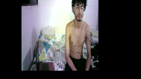 Snapshot of kevvluna05 chatting on 10, 3, 2025 kevvluna05 online show from 10, 3, 2025