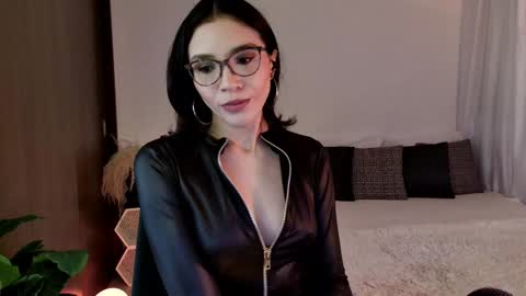 Keyla online show from 19, 12, 2024