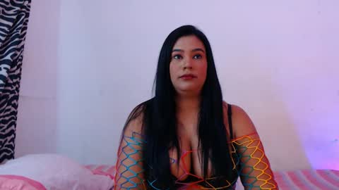 Snapshot of keylli_brownss chatting on 5, 10, 2025 Keylli online show from 5, 10, 2025