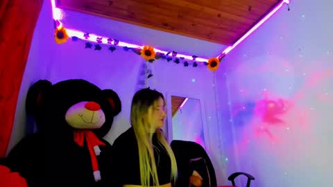 Keyth  online show from 11, 12, 2024