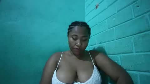 kezia0910 online show from 5, 12, 2025