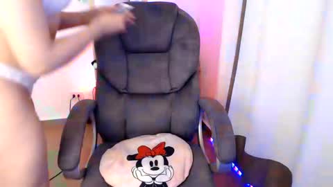 Snapshot of khal_girl chatting on 12, 11, 2025 Liss online show from 12, 11, 2025