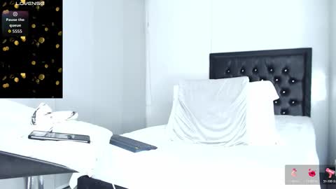 Snapshot of khalidrumie chatting on 10, 11, 2025 Khalid Rumie online show from 10, 11, 2025