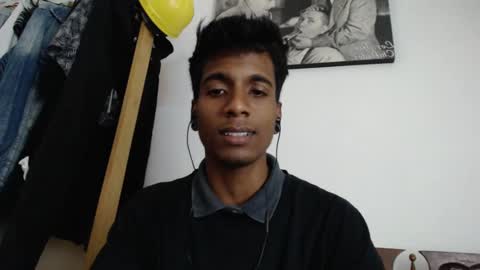 Snapshot of khevinlopezonig chatting on 13, 12, 2024 khevinlopezonig online show from 13, 12, 2024