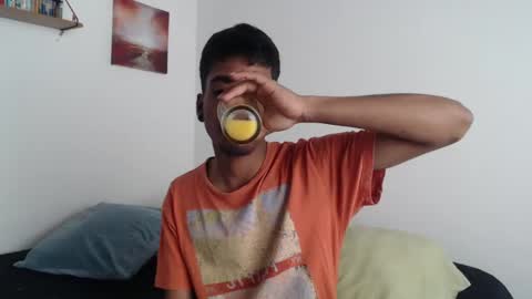 Snapshot of khevinlopezonig chatting on 24, 12, 2024 khevinlopezonig online show from 24, 12, 2024