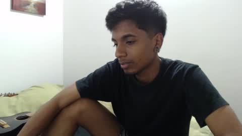 Snapshot of khevinlopezonig chatting on 27, 12, 2024 khevinlopezonig online show from 27, 12, 2024