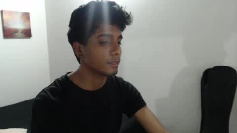 Snapshot of khevinlopezonig chatting on 15, 2, 2025 khevinlopezonig online show from 15, 2, 2025