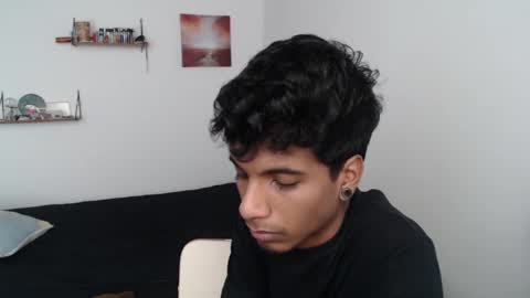 Snapshot of khevinlopezonig chatting on 18, 2, 2025 khevinlopezonig online show from 18, 2, 2025