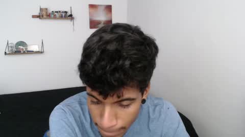 Snapshot of khevinlopezonig chatting on 19, 2, 2025 khevinlopezonig online show from 19, 2, 2025