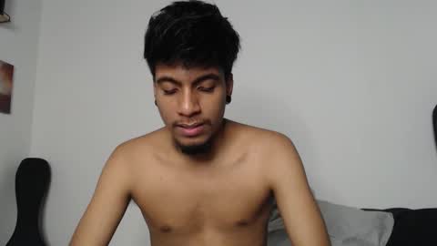 Snapshot of khevinlopezonig chatting on 28, 9, 2025 khevinlopezonig online show from 28, 9, 2025