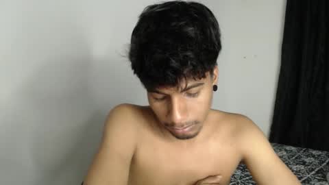 Snapshot of khevinlopezonig chatting on 15, 10, 2025 khevinlopezonig online show from 15, 10, 2025