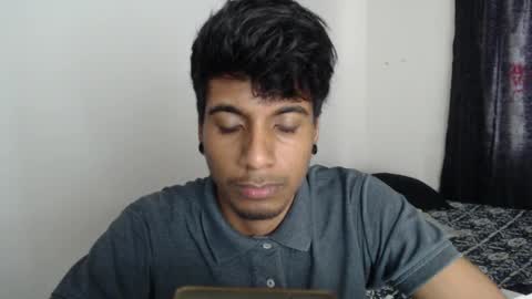 Snapshot of khevinlopezonig chatting on 19, 10, 2025 khevinlopezonig online show from 19, 10, 2025