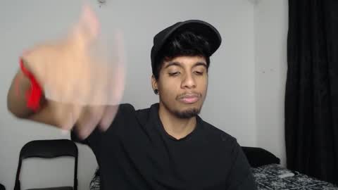 Snapshot of khevinlopezonig chatting on 2, 11, 2025 khevinlopezonig online show from 2, 11, 2025