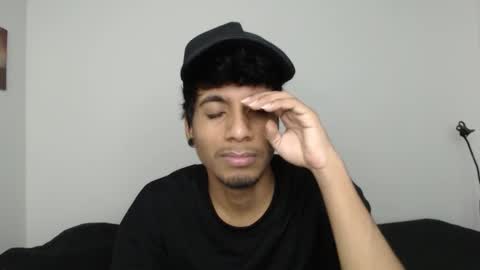 Snapshot of khevinlopezonig chatting on 25, 11, 2025 khevinlopezonig online show from 25, 11, 2025