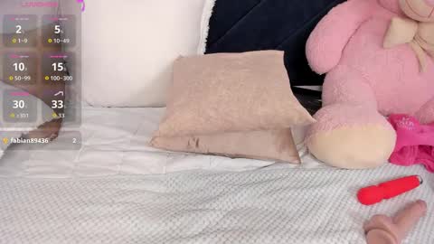 Snapshot of khloe_cutee chatting on 26, 9, 2025 Khloe Cute online show from 26, 9, 2025