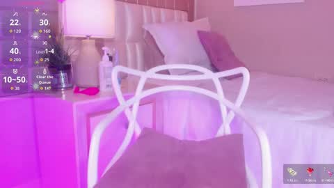 Snapshot of khloe_sweeet chatting on 27, 9, 2025 khloe_sweeet online show from 27, 9, 2025