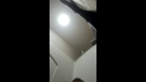 Snapshot of khol77 chatting on 17, 12, 2025 khol77 online show from 17, 12, 2025