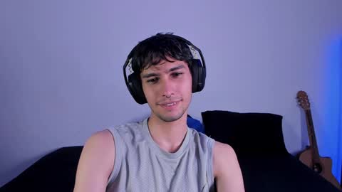 khozler_ online show from 7, 2, 2025