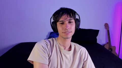 khozler_ online show from 11, 2, 2025