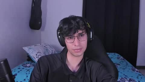 khozler_ online show from 19, 9, 2025